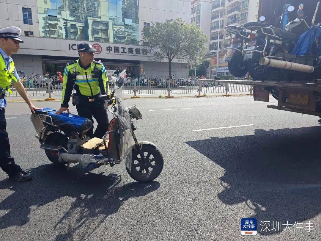 “着实有点吓人”！深圳交警现场查扣、拆除！专盯地铁口