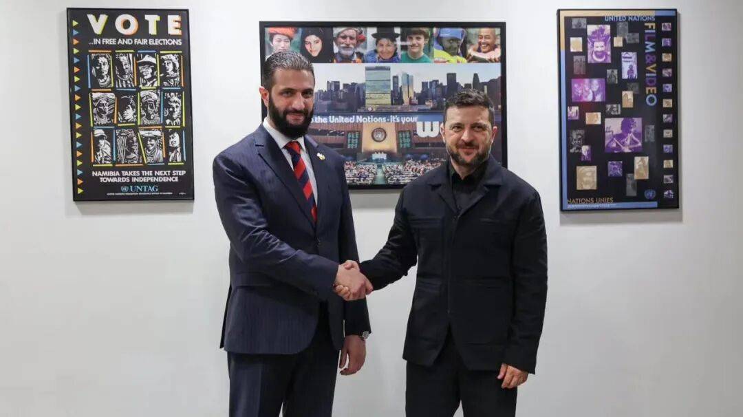 美国迎来一位最特殊客人，世界哭笑不得