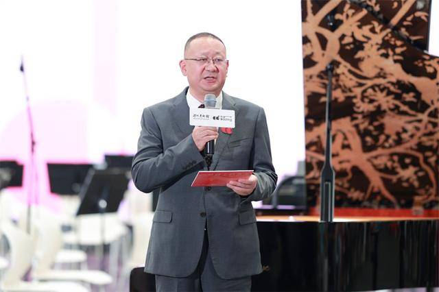 国庆奏响“琴键上的浪漫”！深圳美术馆跨界音乐会解锁音画共生新体验