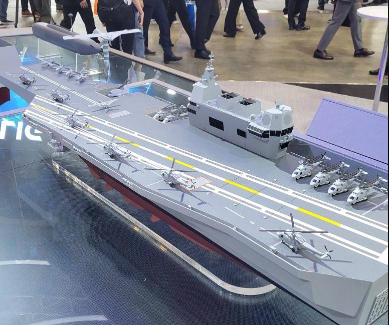 福建舰刚服役不久,韩国就迫不及待了,发布4.5万吨电弹小航母方案!技术差距成摆设