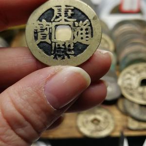 明币(明霞别墅为什么称为鬼宅)